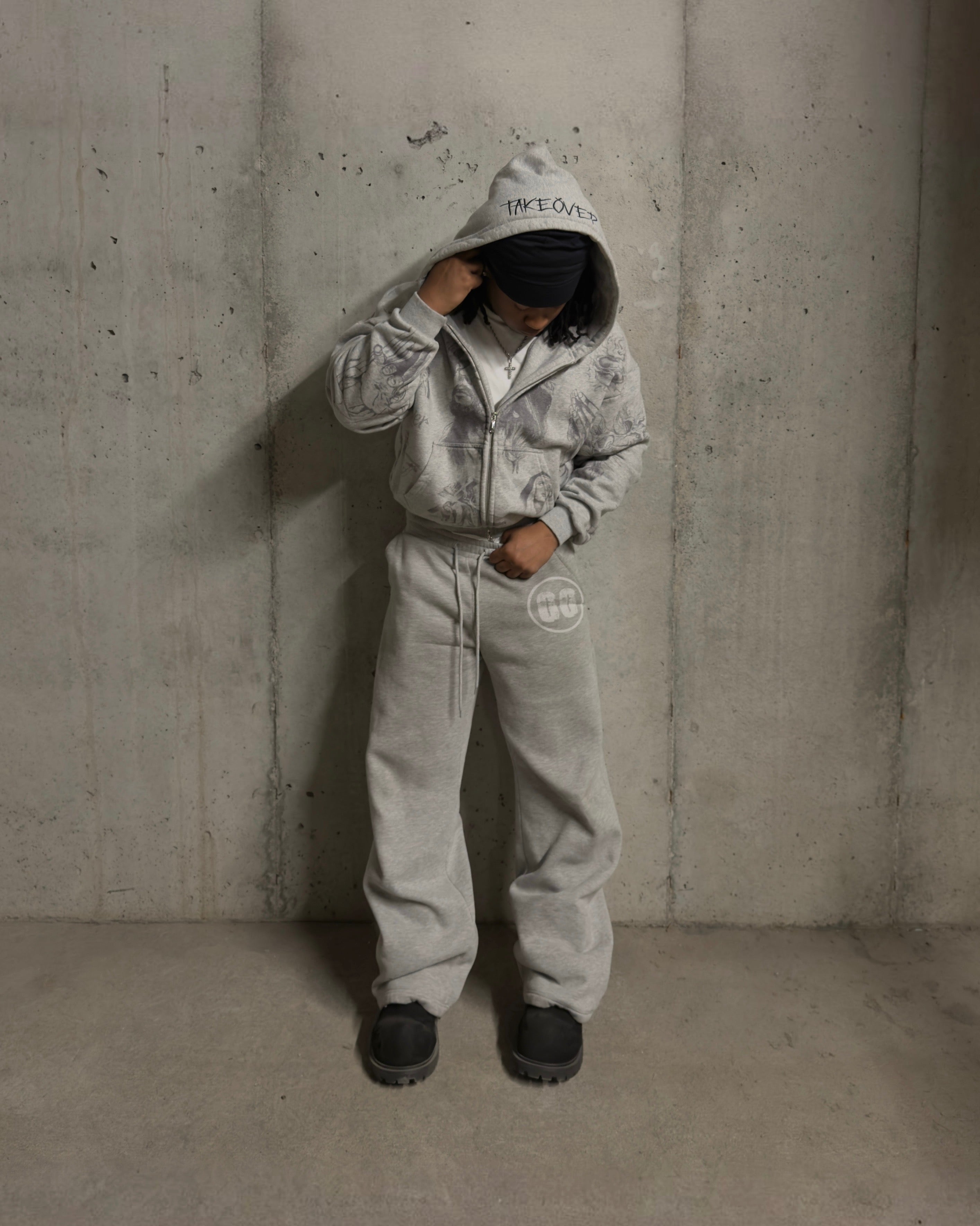 Divine Zip up