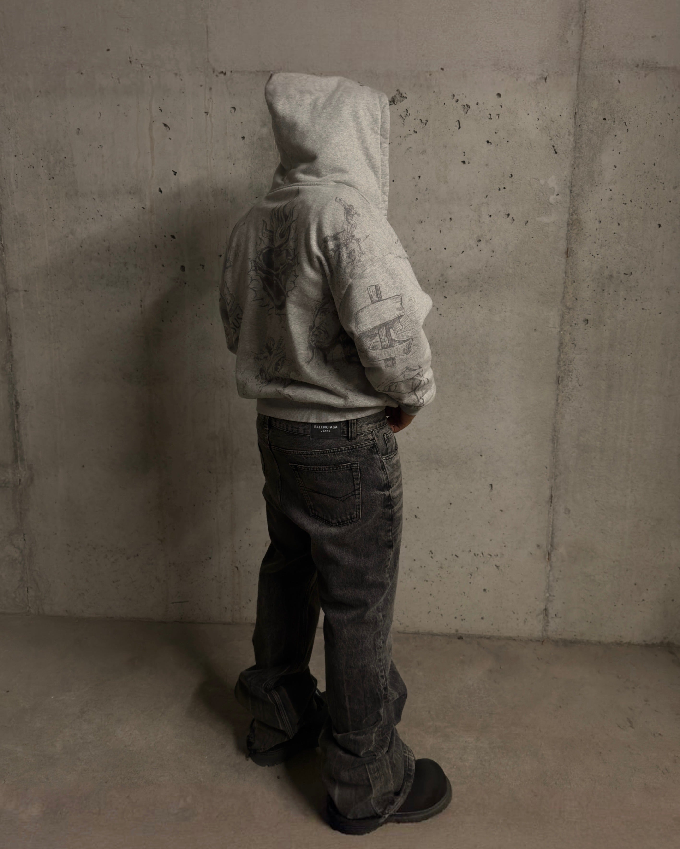 Divine Zip up